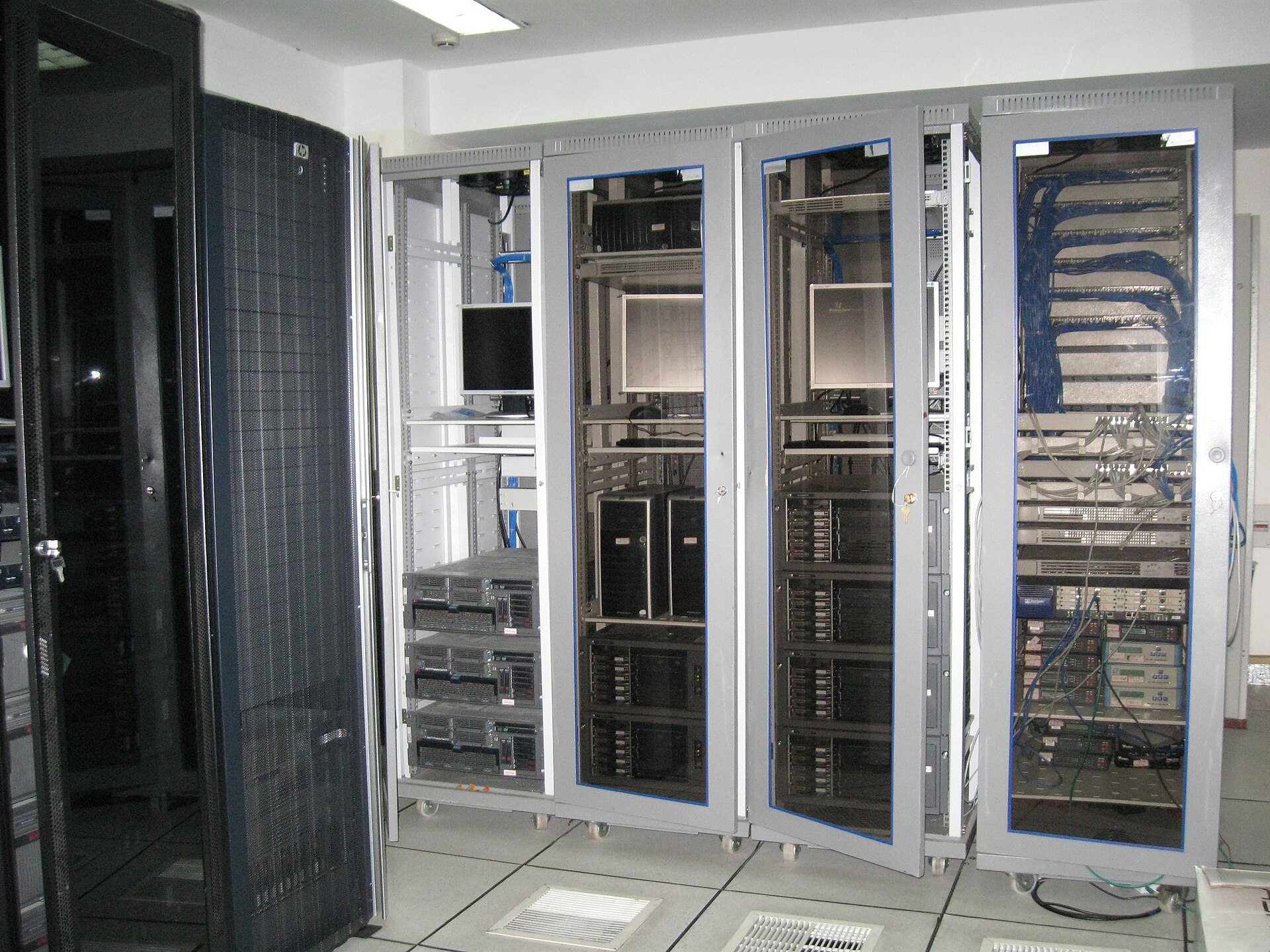 Dental and medical office IT buildout: office 014
