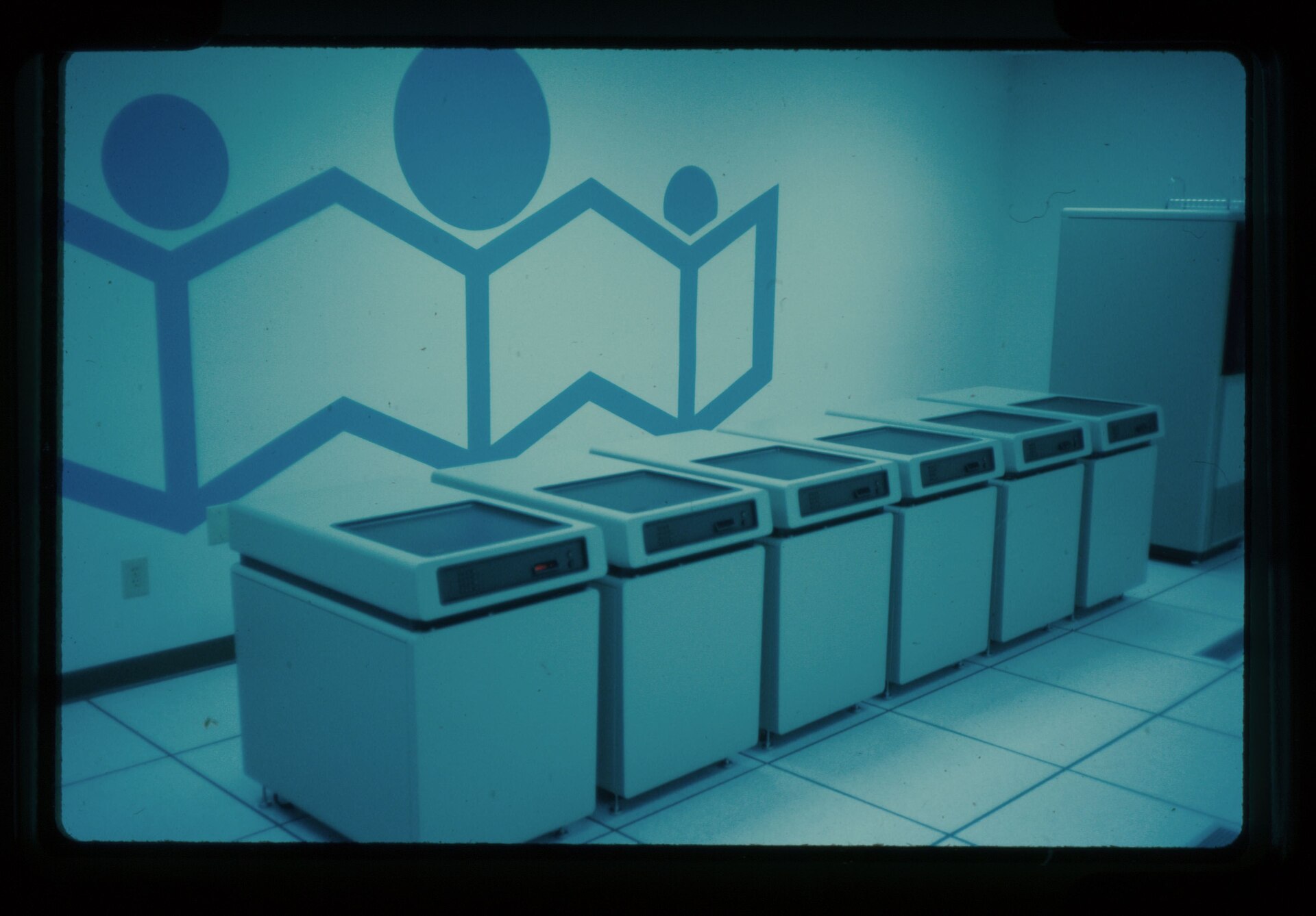 Dental and medical office IT buildout: office 027