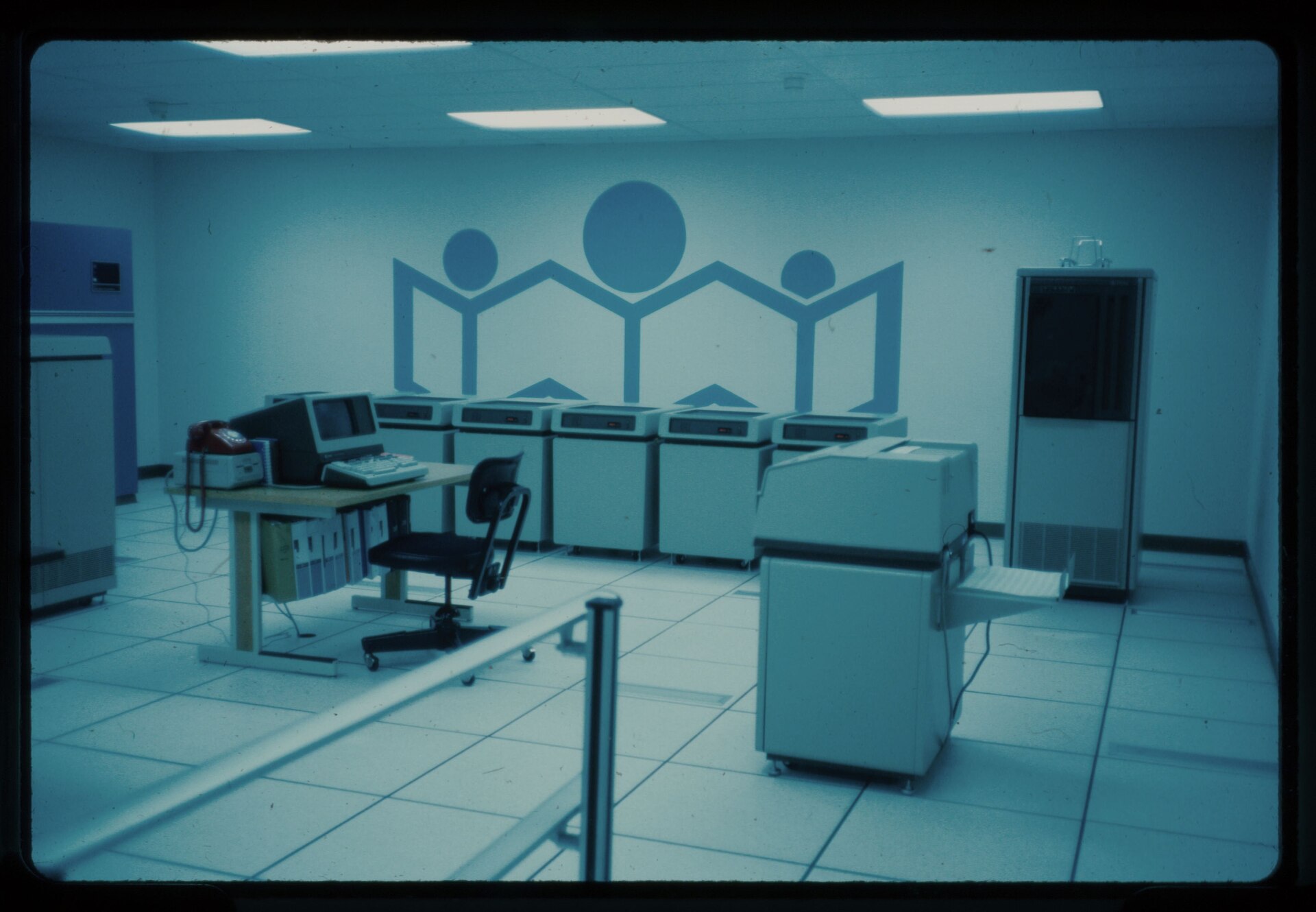 Dental and medical office IT buildout: office 028